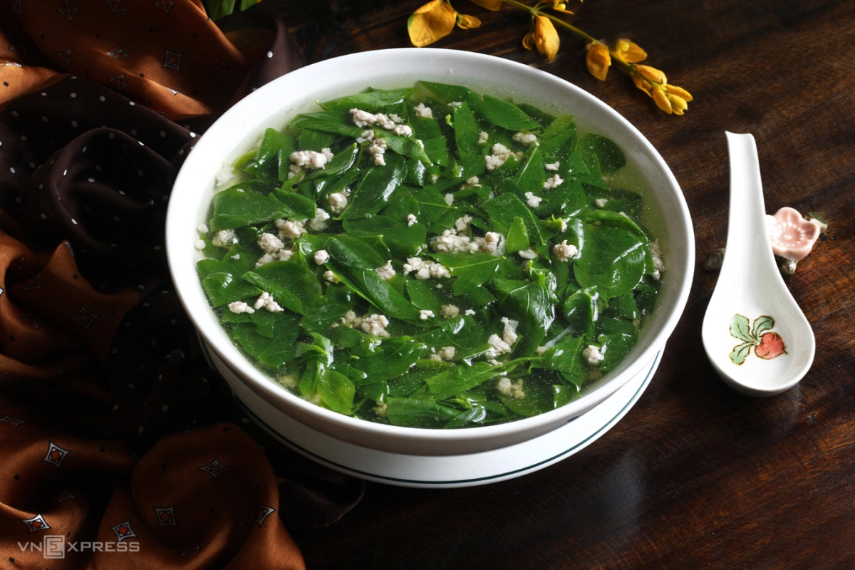 Cách nấu canh rau ngót thịt bằm